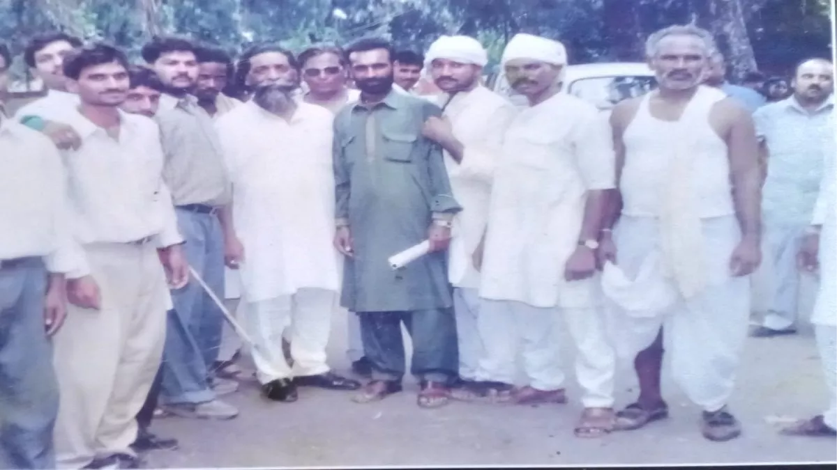 Shibu Soren: कई बार आंदोलन का नेतृत्व संभालने कोडरमा आए थे गुरुजी, घूम घूमकर चलाया था अभियान