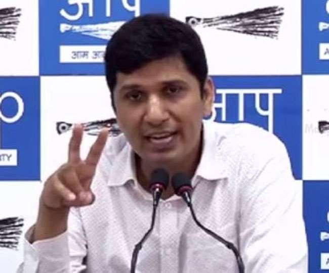 आप के मुख्य प्रवक्ता सौरभ भारद्वाज ने प्रेसवार्ता