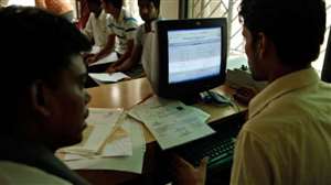 कार्यबल में महिलाओं की महत्ता, आत्मनिर्भरता की दिशा में बढ़ते कदम।