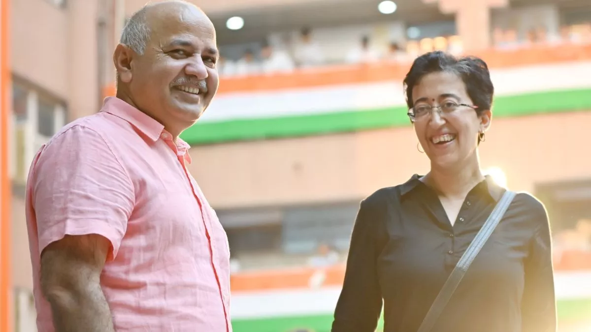 Delh: शिक्षक दिवस पर आतिशी ने सिसोदिया को किया याद, कहा- मनीष एजुकेशन टीम के लीडर हैं...