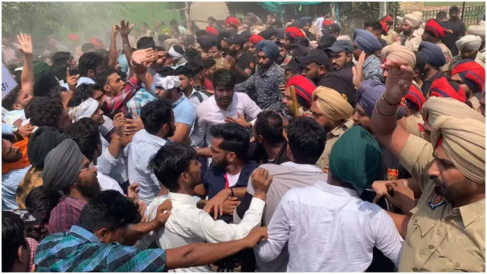 पंजाब में शिक्षक दिवस पर बेरोजगार अध्यापकों पर बरसी लाठियां। फोटो - जागरण