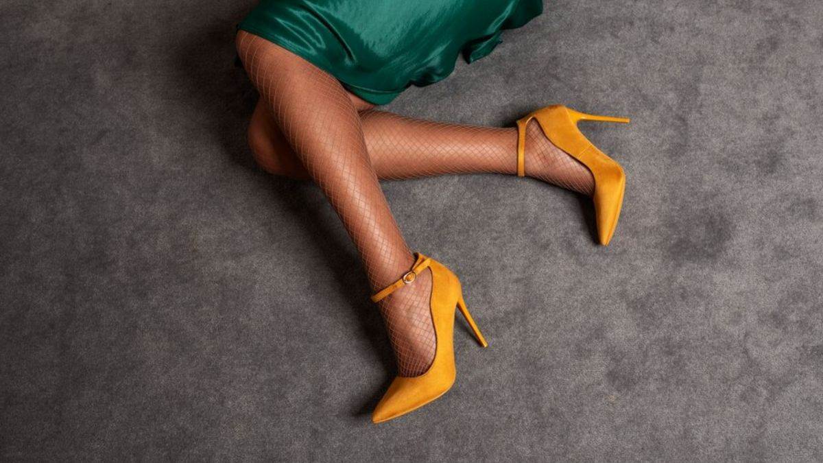 https://www.jagranimages.com/images/newimg/05092024/05_09_2024-bata_heels_for_women_23791749.jpg