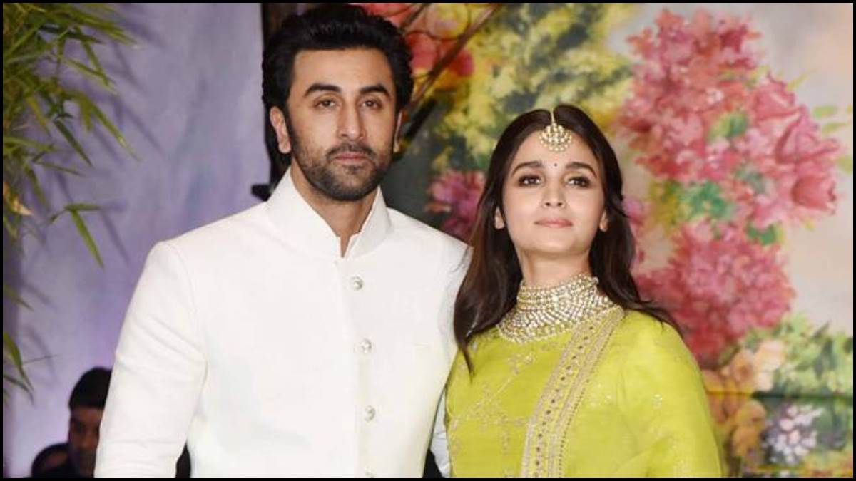https://www.jagranimages.com/images/newimg/05092025/05_09_2025-alia_bhatt_ranbir_kapoor_lipstick_remark_24036474.jpg