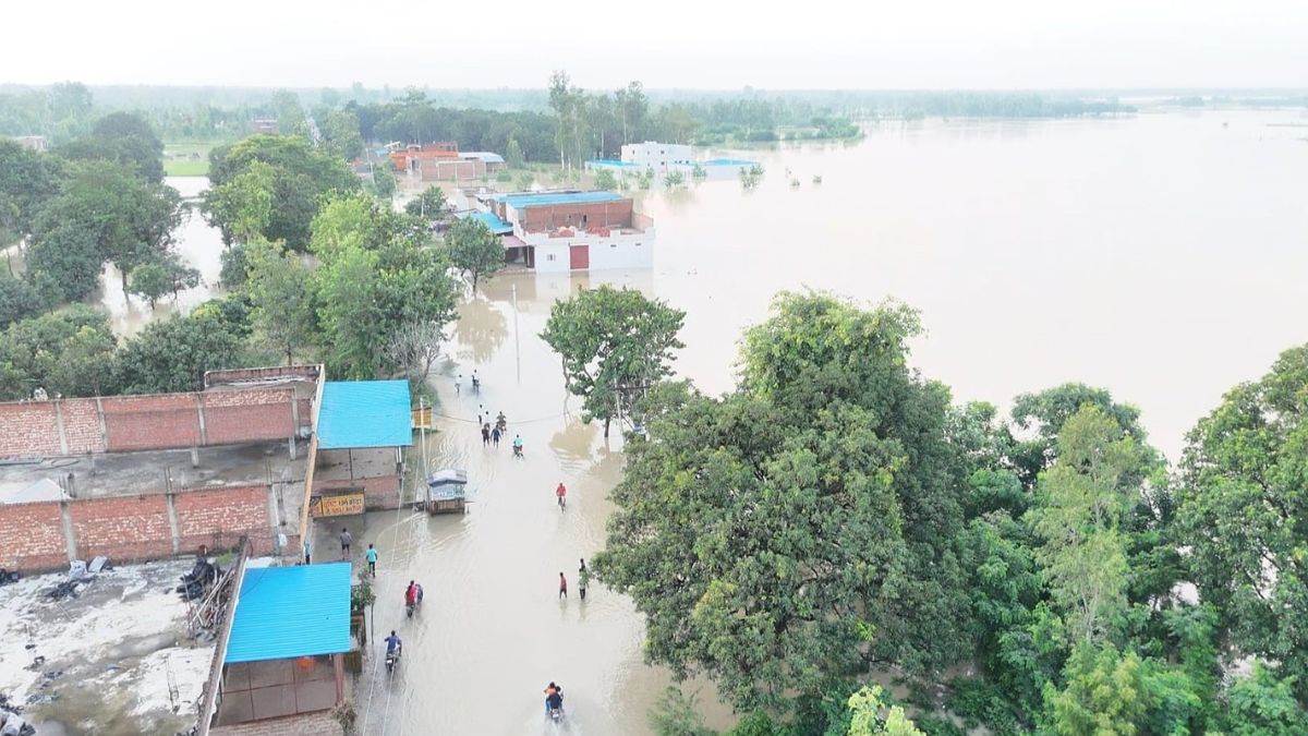 https://www.jagranimages.com/images/newimg/05092025/05_09_2025-flood_6_24036923.jpg