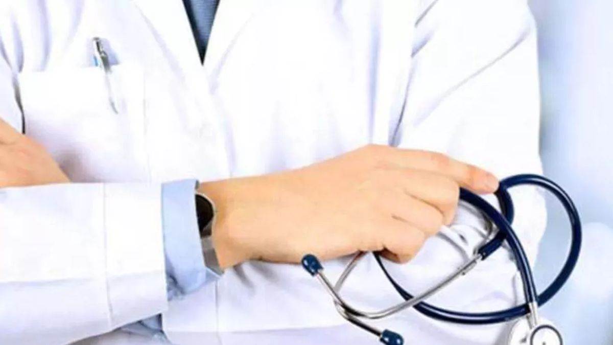 https://www.jagranimages.com/images/newimg/05092025/05_09_2025-haryana_doctor_24037060.jpg