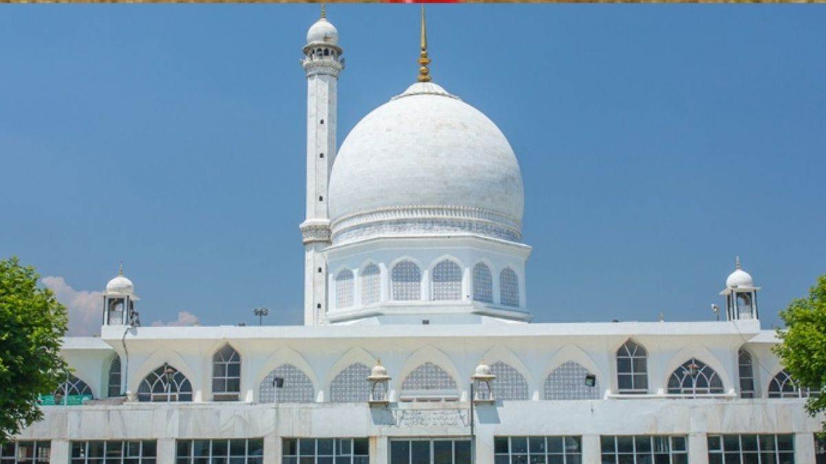 https://www.jagranimages.com/images/newimg/05092025/05_09_2025-hazratbal_dargah_24036982.jpg
