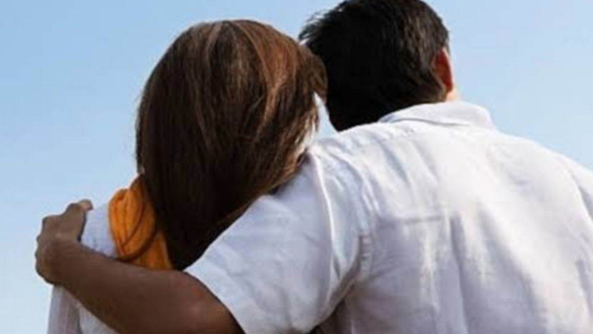 https://www.jagranimages.com/images/newimg/05092025/05_09_2025-love_24036801.jpg