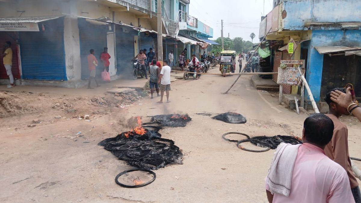 https://www.jagranimages.com/images/newimg/05092025/05_09_2025-road_accident_24036429.jpg