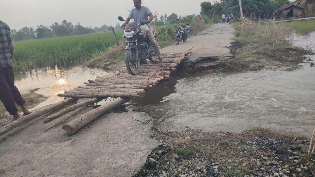 https://www.jagranimages.com/images/newimg/05092025/05_09_2025-uttar_pradesh_badh_news_24036990.jpg
