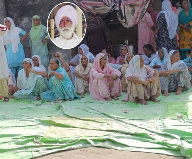 नक्षत्र सिंह बेटे की शादी और उसे सशस्त्र सुरक्षा बल की वर्दी में देखने का सपना लिए दुनिया छोड़ गए।