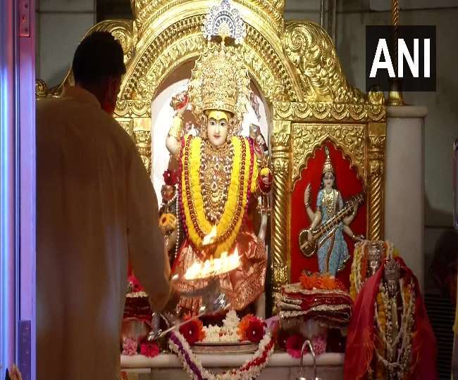झंडेवालान स्थित झंडेवाला देवी मंदिर का प्रतीकात्मक फोटो।