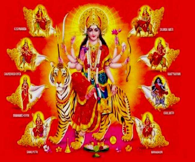नवरात्र हिंदुओं का एक प्रमुख त्योहार है।