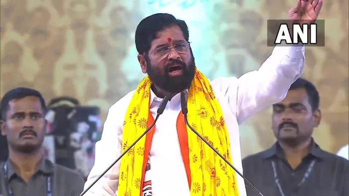 मुख्यमंत्री एकनाथ शिंदे ने मुंबई के बीकेसी मैदान में शिवसेना के अपने गुट की रैली को किया संबोधित। (फोटो-एएनआइ)
