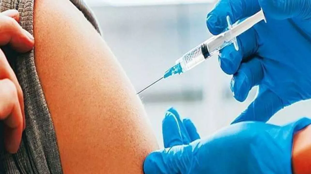 जालंधर के स्वास्थ्य केंद्रों में आज वैक्सीन की डोज नहीं लगेगी। (सांकेतिक)