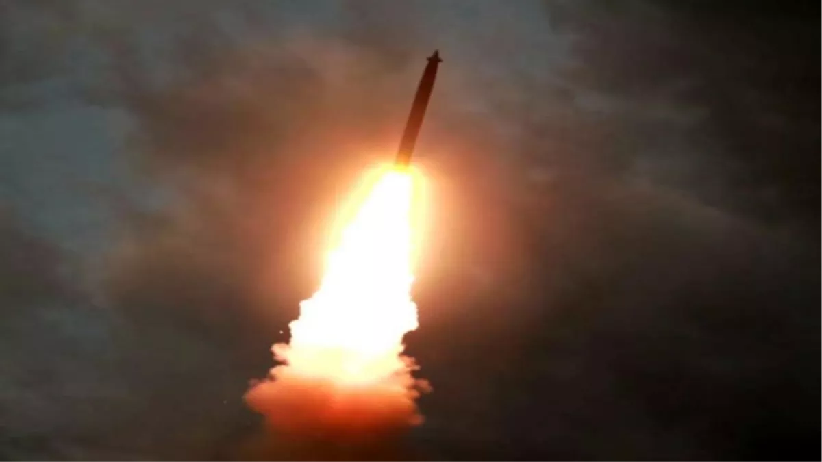 दक्षिण कोरिया और अमेरिकी सेना ने उत्तर कोरिया के हथियार परीक्षणों का करारा जवाब दिया है।