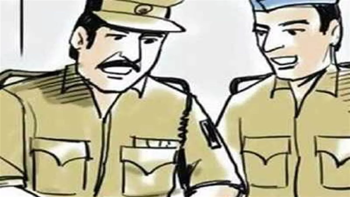 Kerala News:  फलों की पेटी चोरी करने वाला पुलिसकर्मी सस्पेंड, CCTV में कैद थी पूरी घटना