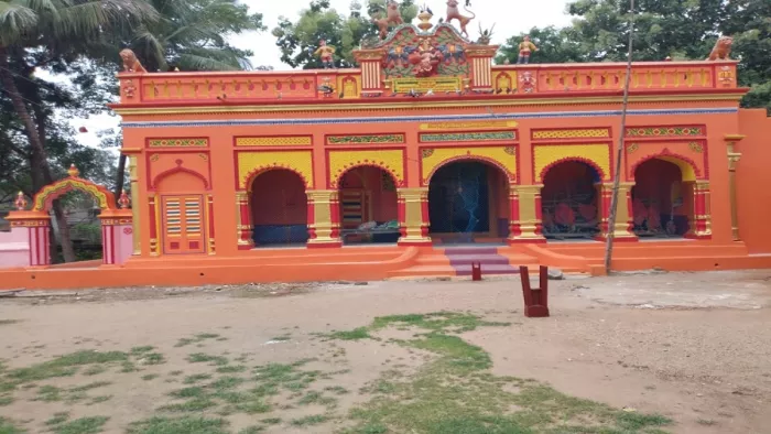 बिरनी जरीडीह दुर्गा मंडप, जहां 1500 ई. से हो रही है दुर्गा पूजा।