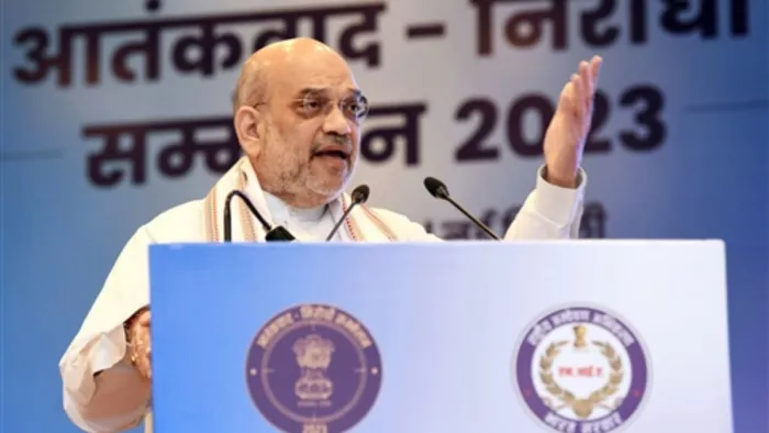केंद्रीय गृह मंत्री अमित शाह तीसरे आतंकवाद विरोधी सम्मेलन को संबोधित करते हुए। (फोटो- एएनआई)