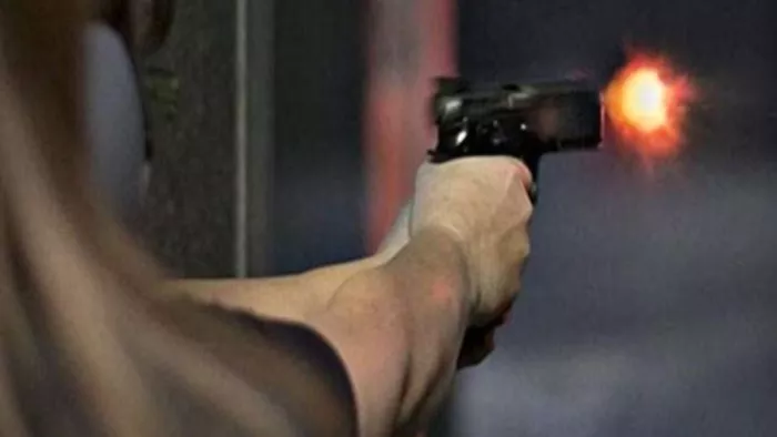 पुलिस स्टेशन से पिस्तौल-गोलियां लेकर घर गया था हेड कांस्टेबल (प्रतीकात्मक तस्वीर)