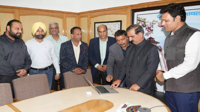 मुख्यमंत्री सुक्खू ने शिमला फ्लाइंग फेस्टिवल 2023 का टीजर किया जारी
