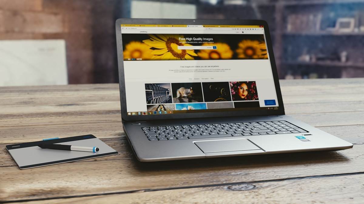 i3, i5, i7 वाले HP 15s Laptops परफॉर्मेंस में हैं सबके बाप! इनके प्रोसेसर की स्पीड को रोकना मुश्किल ही नहीं नामुमकिन