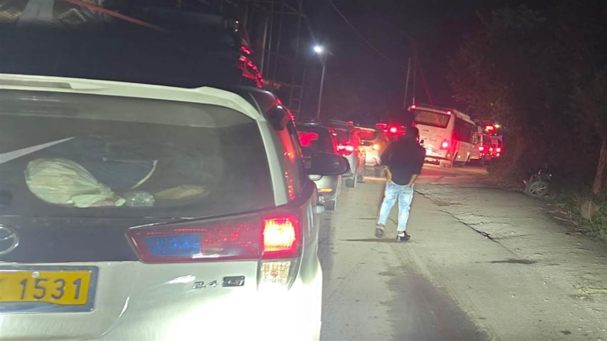 yamunotri highway jam causes travel chaos