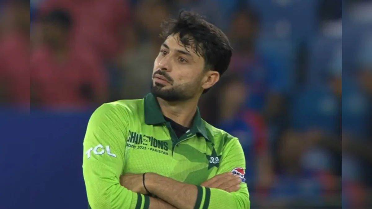 abrar ahmed wants to punch shikhar dhawan ind vs pak asia cup2025