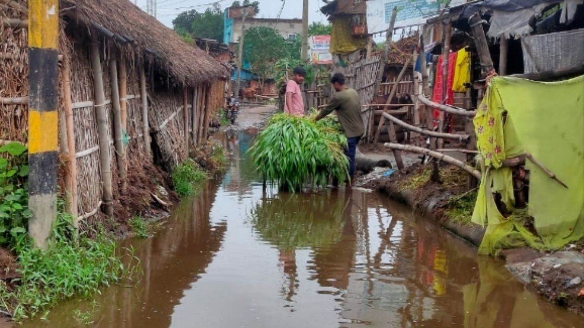 saharsa news heavy rains disrupt life demand for drainage solutions