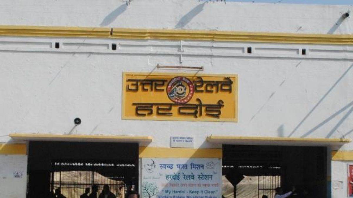 inspire award 6689 young scientists from hardoi submit ideas