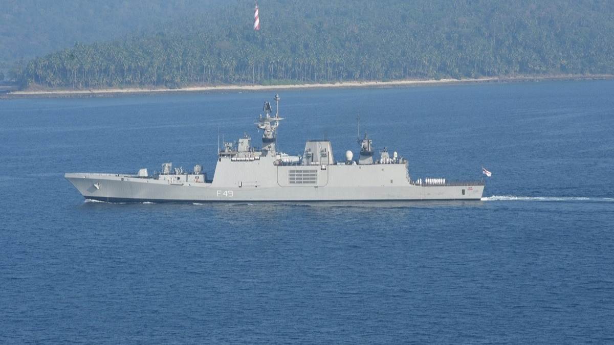 ins sahyadri visits kemaman port strengthening india malaysia ties