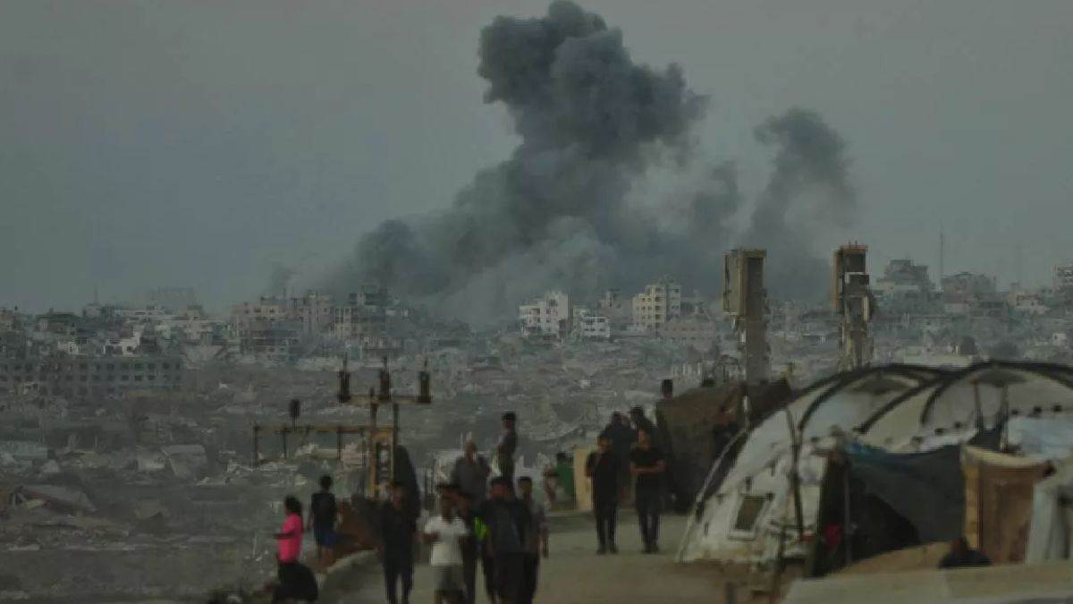 israel strikes gaza despite ceasefire efforts by trump 70 people killed