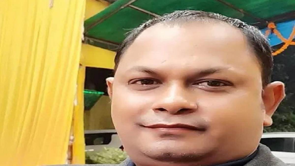 suspicious death of prayagraj sweetmeat businessman body found on roadside in naini