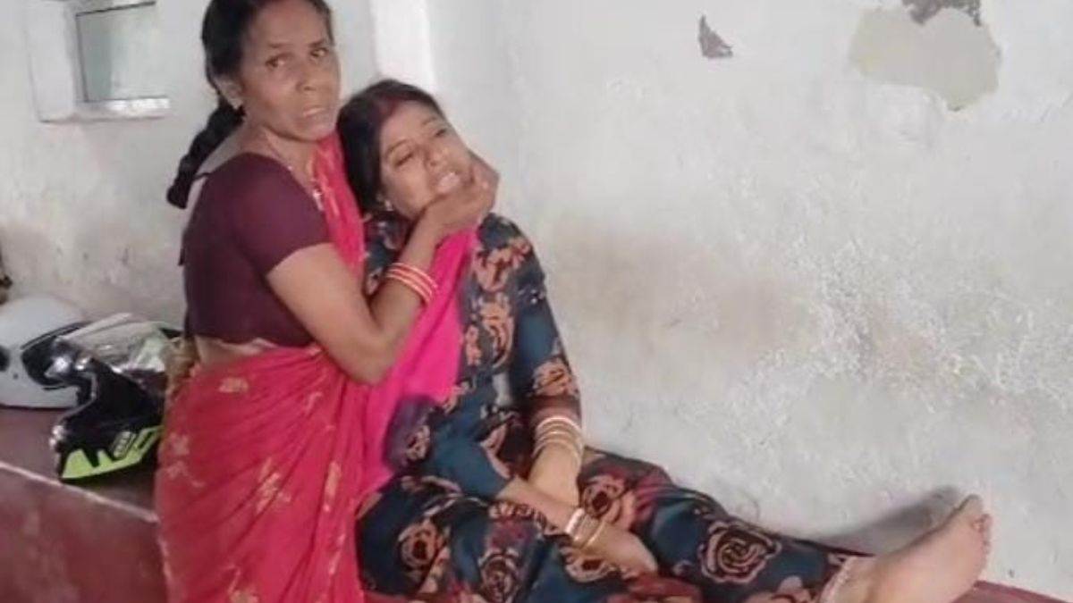 truck accident kills girl injures father in hajipur
