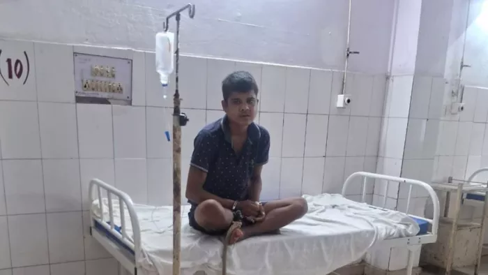 पुलिस को चकमा देकर सदर अस्पताल से फरार हुआ कैदी। फोटो जागरण