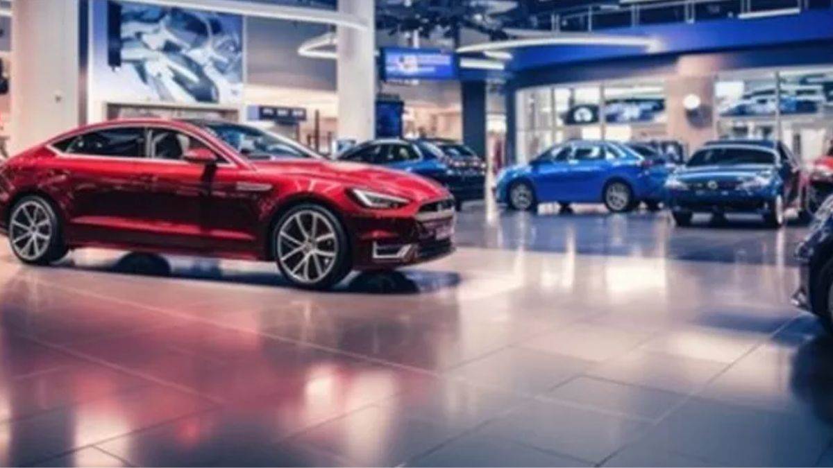ncr noida news 10000 vehicles sold during navratri after gst change