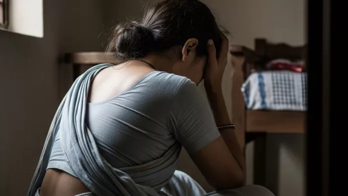 गढ़मुक्तेश्वर की एक महिला ने अपने ससुराल वालों पर मारपीट और बेटे को छीनने का आरोप लगाया है। फाइल फोटो