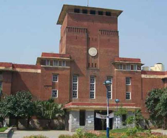 DU में एक हजार शिक्षकों की भर्ती के लिए आए 20 हजार आवेदन DU में एक हजार शिक्षकों की भर्ती के लिए आए 20 हजार आवेदन