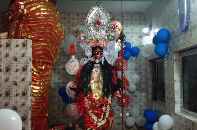 dipawali and kali puja celebrated