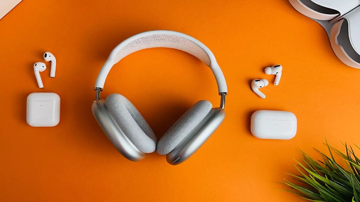 Amazon Sale Today: Headphones पर मिल रही है दमदार स्कीम, 69% तक की बचत पर लें धमाकेदार म्यूजिक का मजा