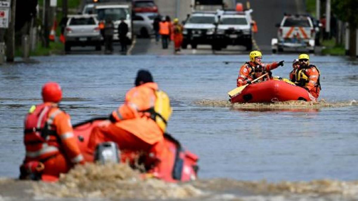 https://www.jagranimages.com/images/newimg/05112022/05_11_2022-australia_flood_23183560_144212174.jpg