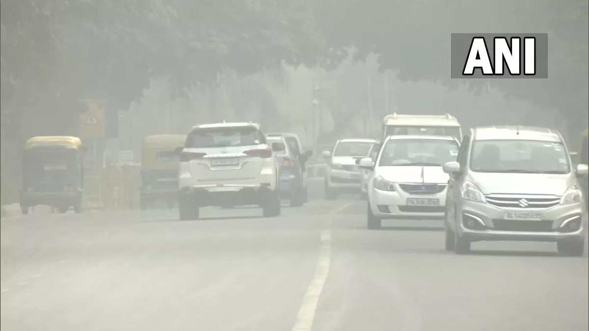 Air Pollution: दिल्ली NCR का AQI दो दिन बाद आया 400 से नीचे, हालात अब भी खराब; संडे को फिर होगी CAQM की बैठक