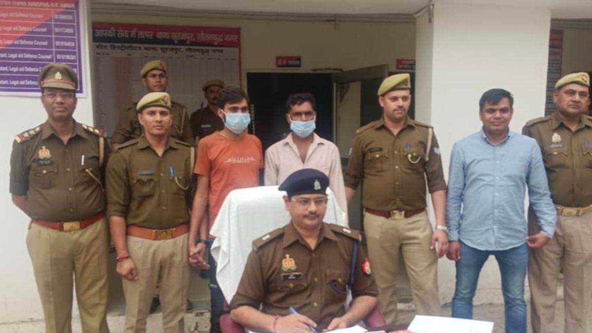ncr factory worker in greater noida was murdered by wife ex boyfriend two arrested