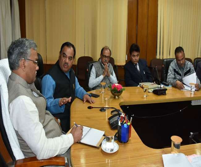 आयुर्वेदिक कॉलेजों में फीस वृद्धि वापसी पर पसोपेश में सरकार, कॉलेजों को एक माह का समय दिया