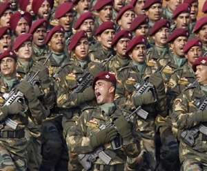 ग्लोबल फायरपावर संस्था दुनिया की सैन्य शक्तियों की रैंकिंग कई श्रेणी में जारी करती है।