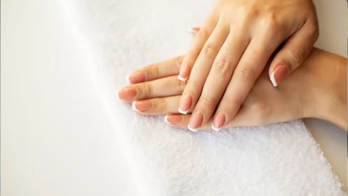 Home Remedies For Nail Growth: इन टिप्स की मदद से पाएं खूबसूरत नाखून