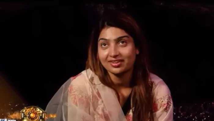 सना रईस खान की गलती की सजा घरवालों को मिली। फोटो क्रेडिट- इंस्टाग्राम