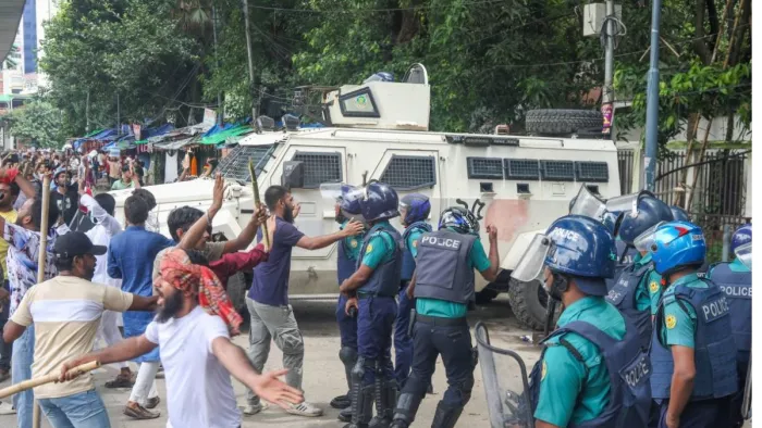Bangladesh Violence बांग्लादेश में हिंदुओं पर हिंसा जारी। (फाइल फोटो)