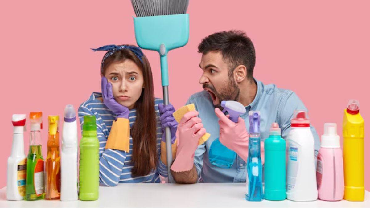 https://www.jagranimages.com/images/newimg/05122024/05_12_2024-toxic_things_at_home_23842212.jpg