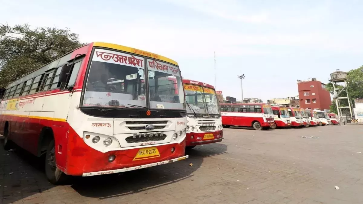 https://www.jagranimages.com/images/newimg/05122024/05_12_2024-up_roadways_bus_23842751.jpg