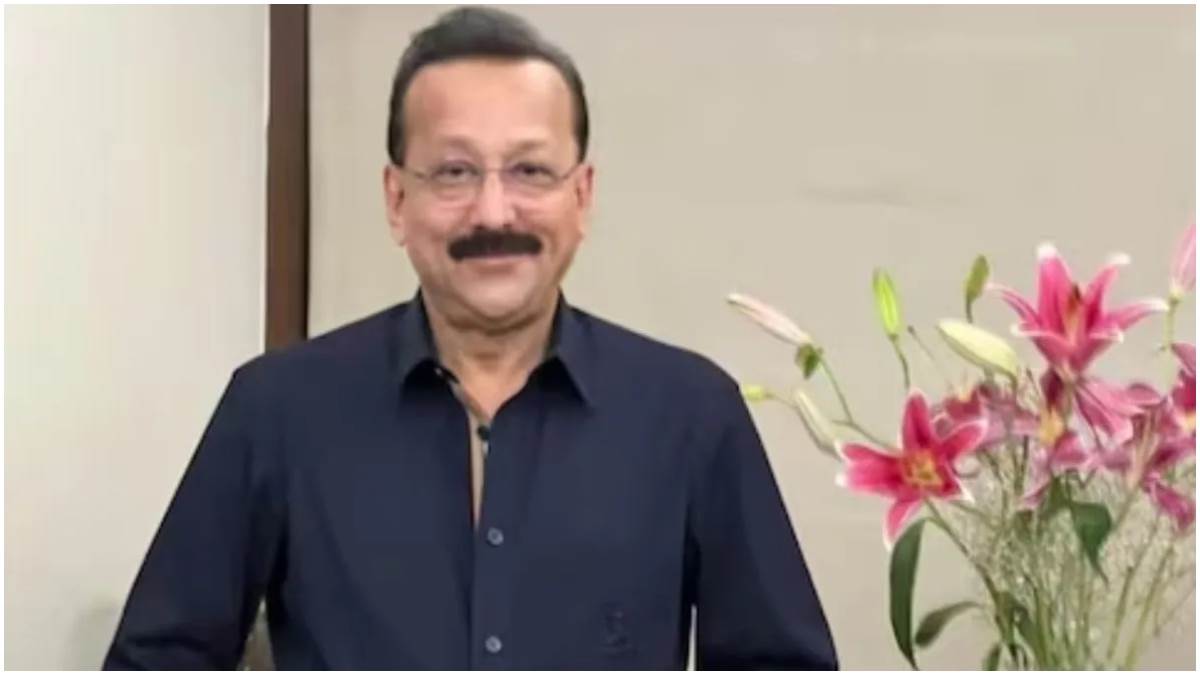 https://www.jagranimages.com/images/newimg/06012025/06_01_2025-baba_siddique_6_23862045.jpg